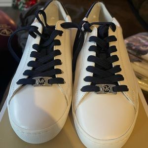 Michael Kors size 6 1/2 shoes